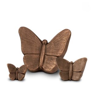 Keramische vlinder urn Bronskleur