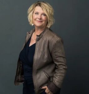 Patty-Lou Middel Leenheer
