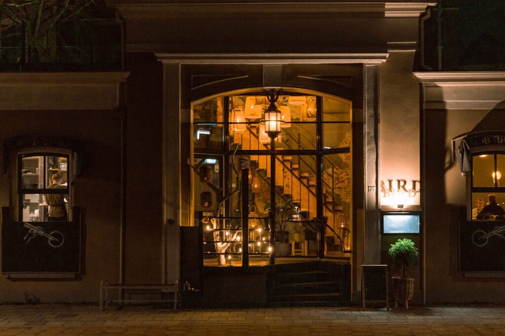 Restaurant & Hotel Bird